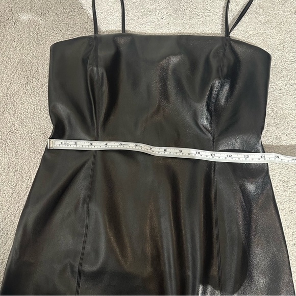 NWT Steve Madden black metallic vegan leather midi size M - Picture 6 of 9